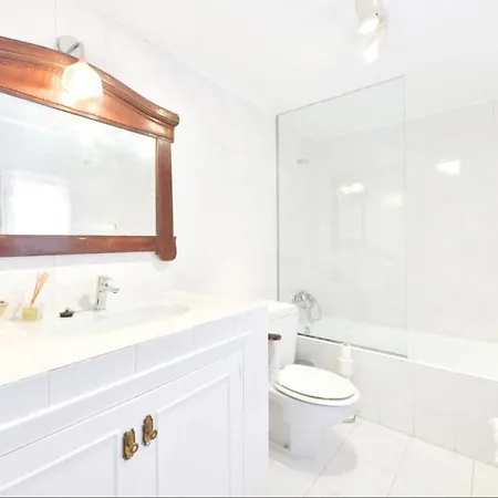 Villa Holiday Carrer Tauet Can Furnet