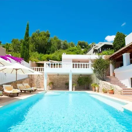 Villa Holiday Carrer Tauet Can Furnet