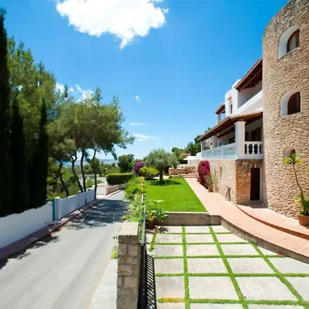 Holiday Carrer Tauet 别墅